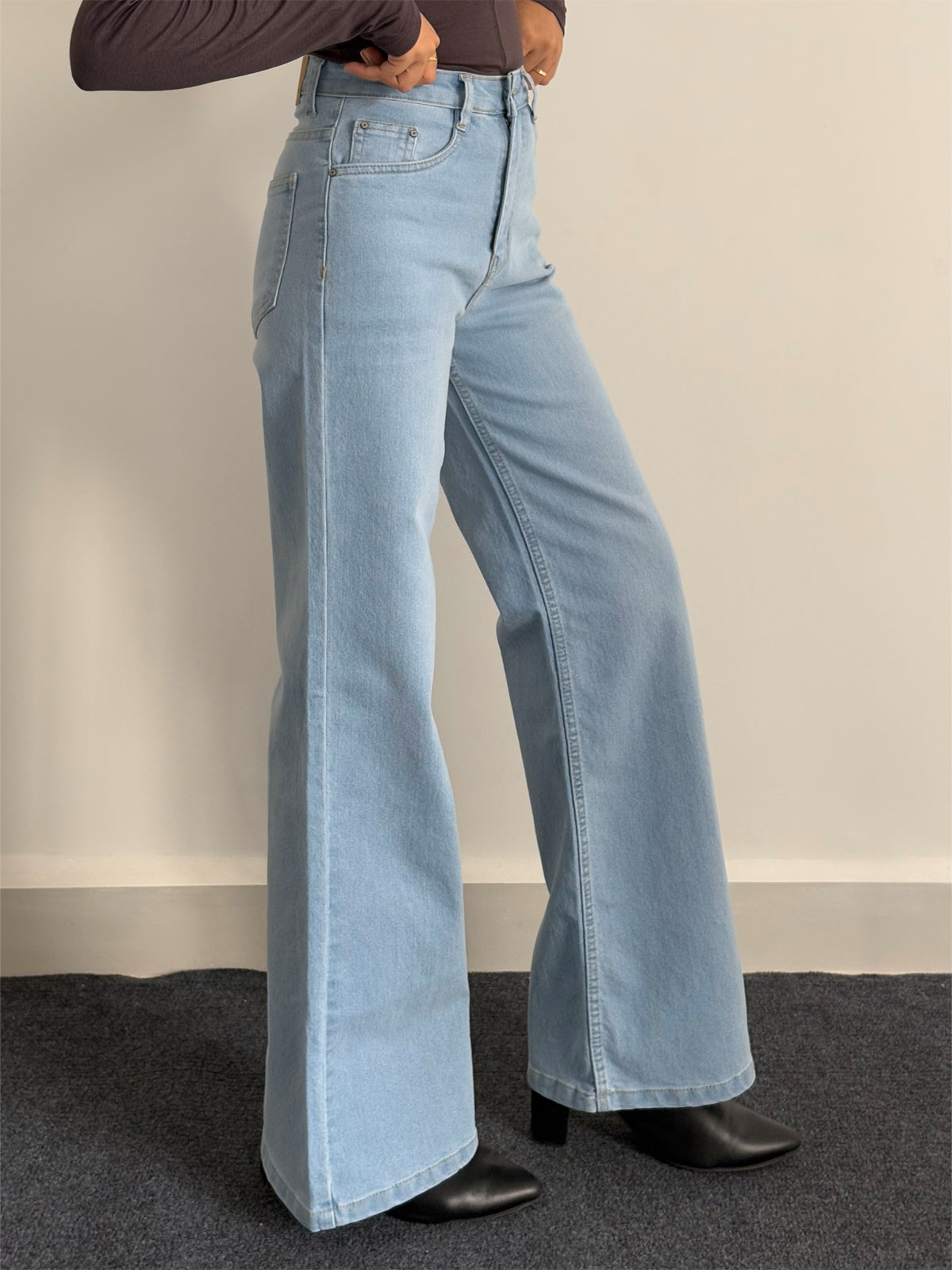 Luxe Cool Blue Cat Whisker Stretchable Super Wide Leg Jeans