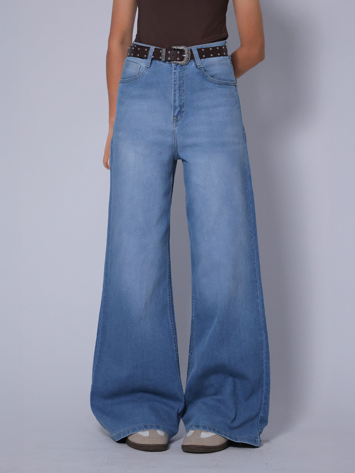 Luxe Frost Blue Washed Stretchable Wide Leg Jeans