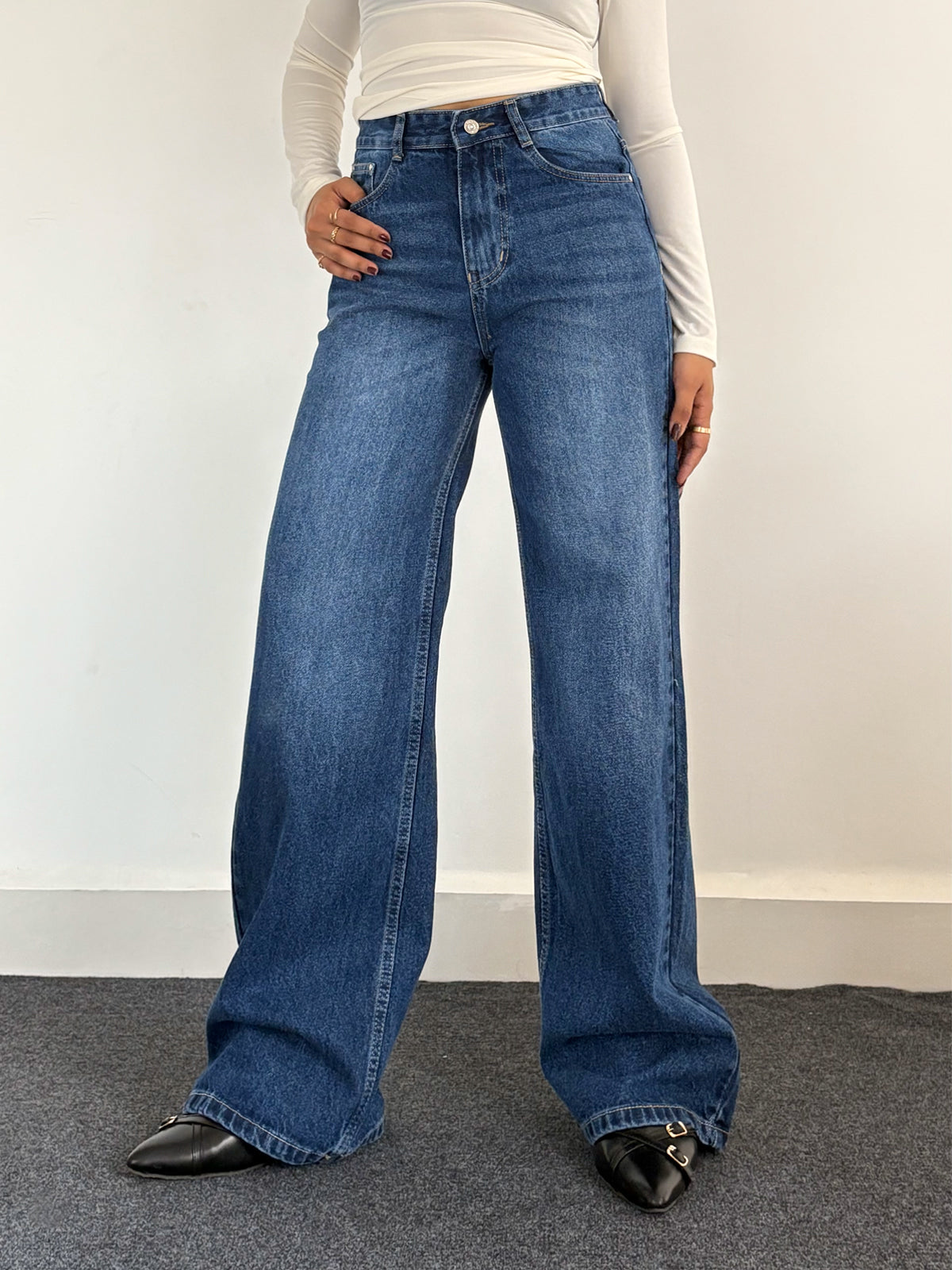 90'S Midnight Blue Whisker Super Wide Leg Jeans