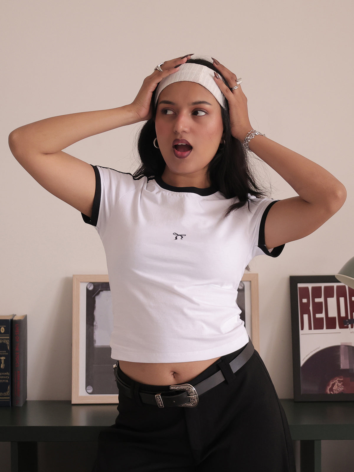 White Contrast Detail Bow Embroidered Baby Tee