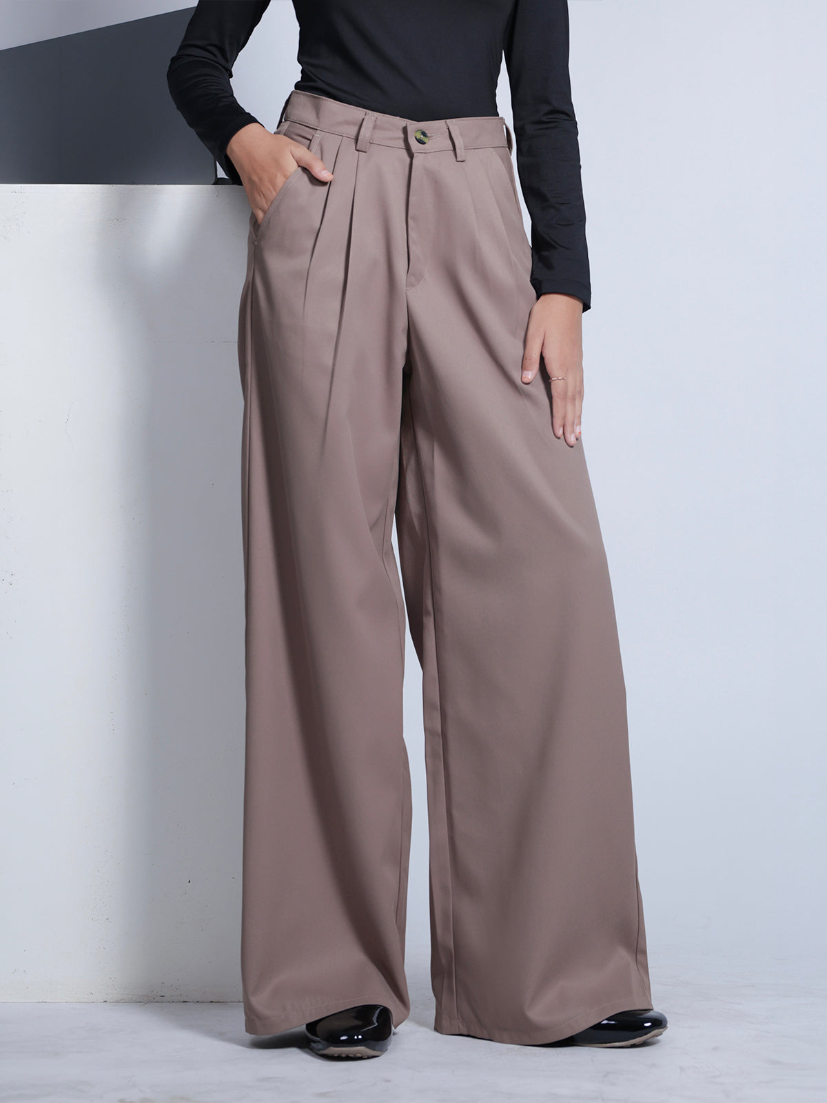 Latte Brown Double Pleated Korean Pant