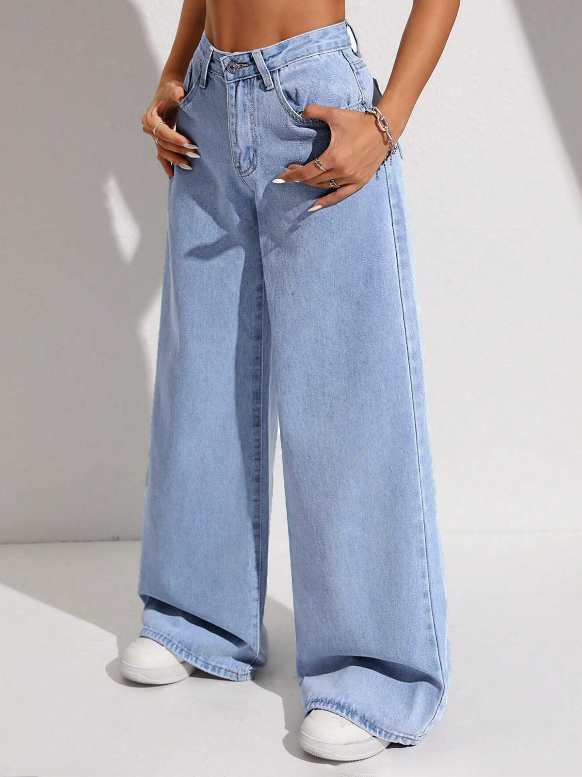80s Light Blue Washed Super Wide Leg Jeans