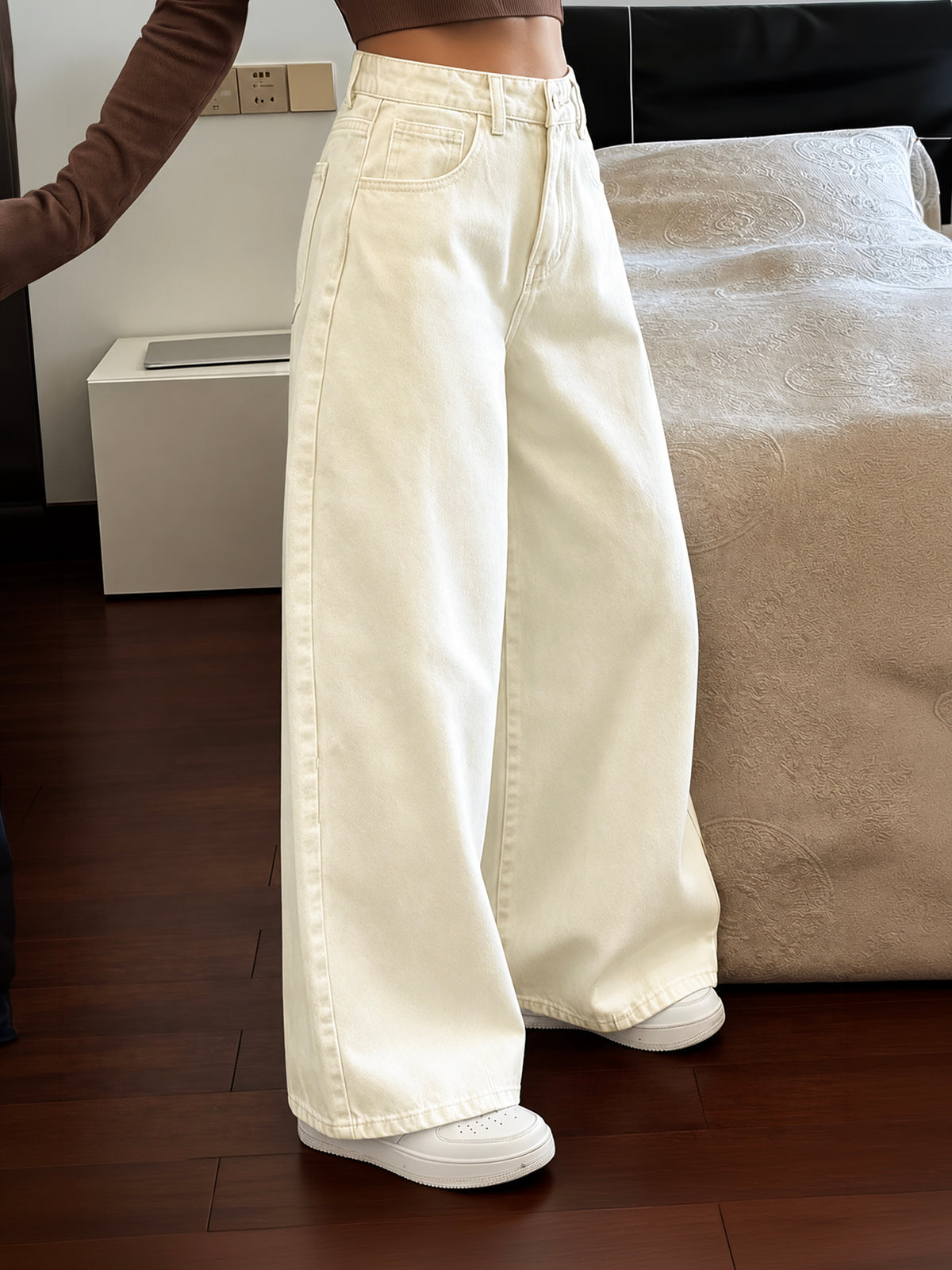 Vanilla Beige Wide Leg Jeans