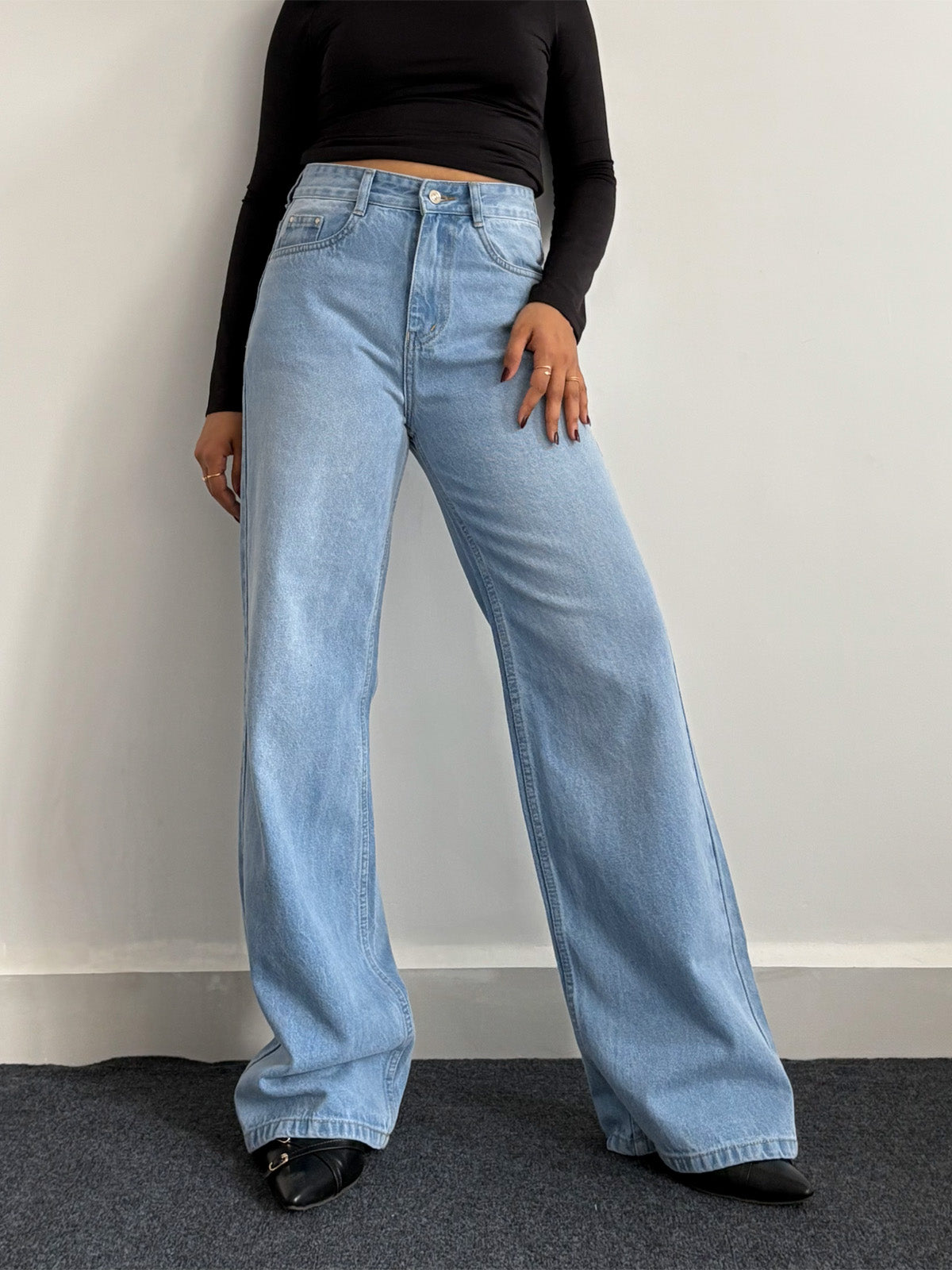 90'S Ice Blue Whisker Super Wide Leg Jeans