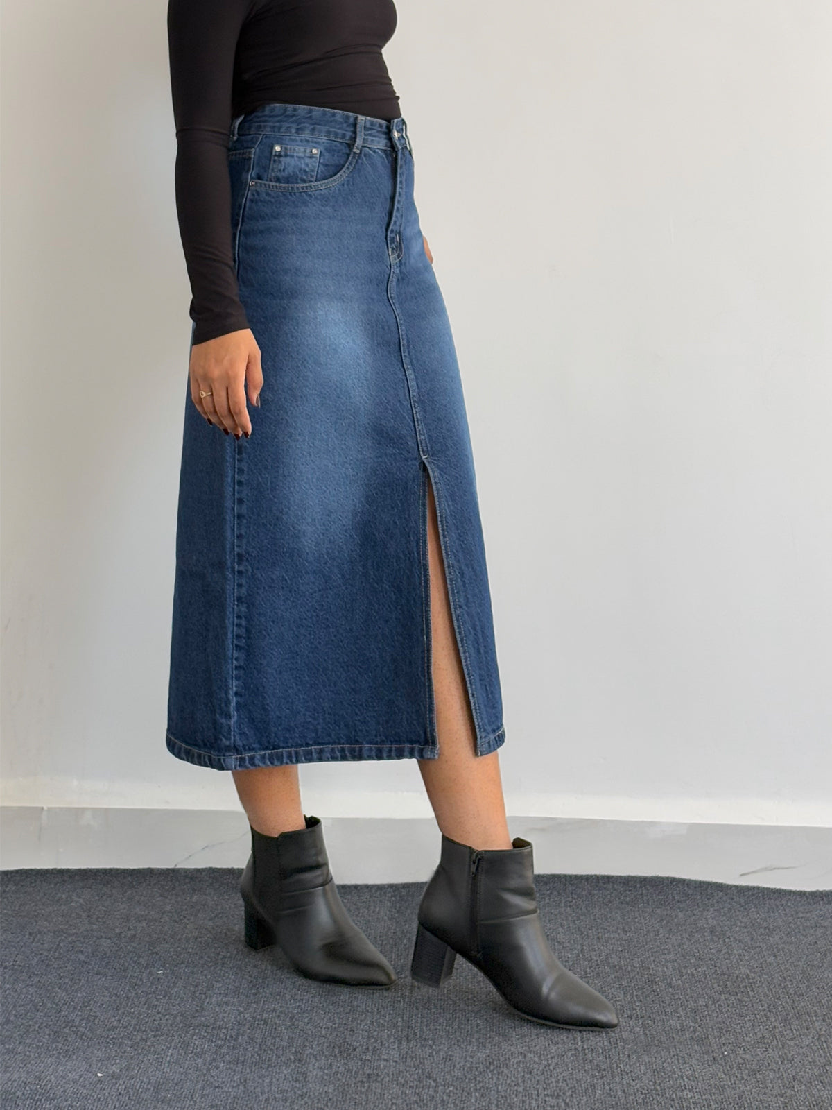 Premium Dark Blue Whisker Midi Skirt