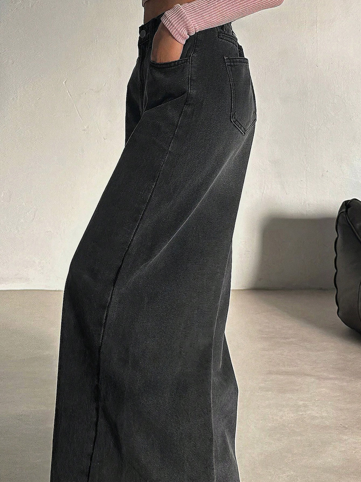 80s Graphite Black Super Wide Leg Jeans