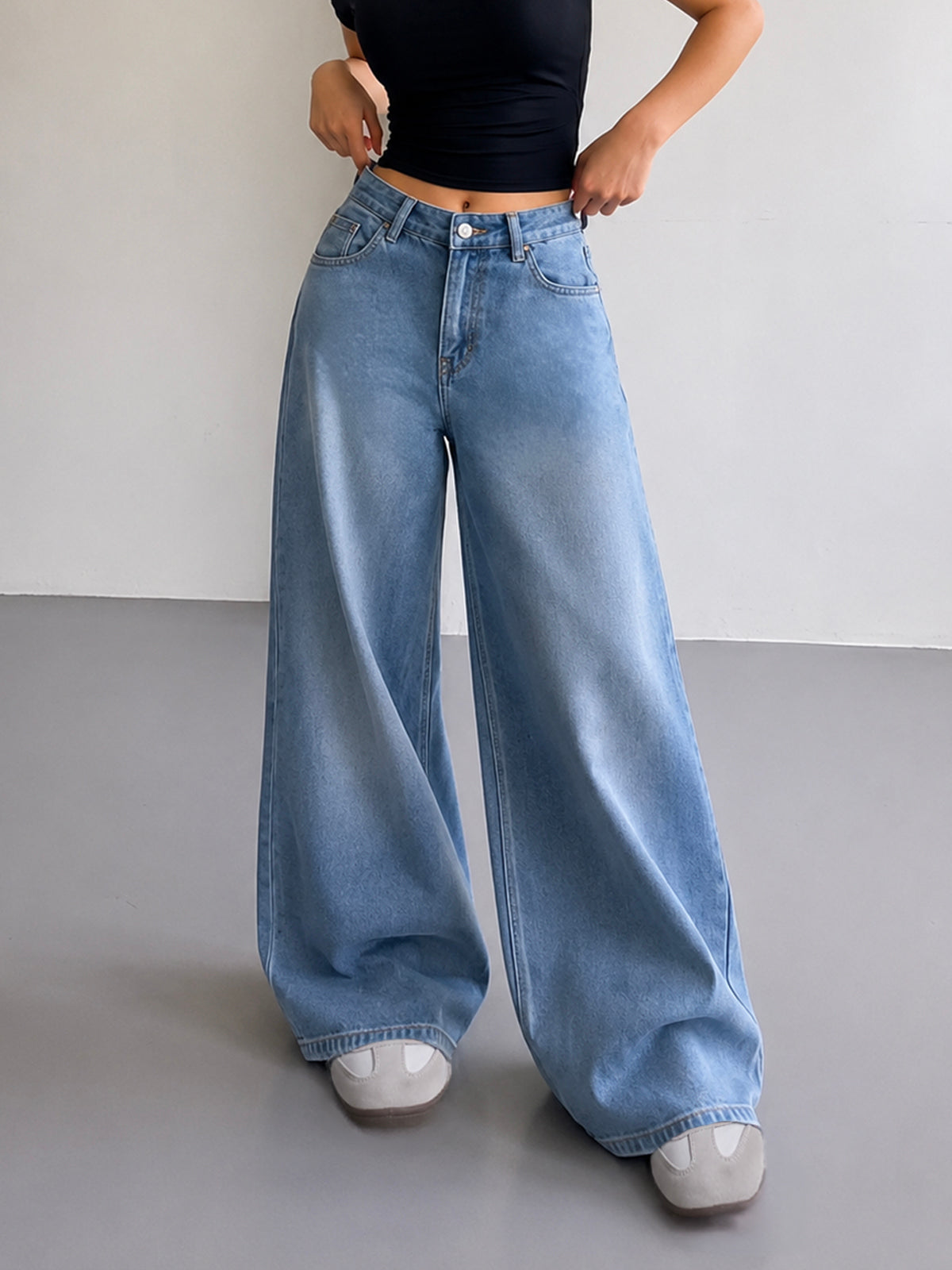 Luxe Frost Blue Washed Stretchable Wide Leg Jeans